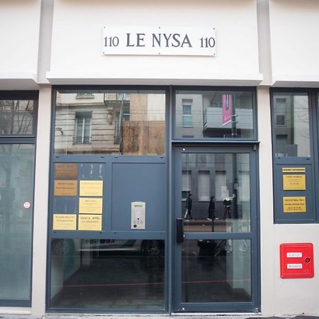 T2 Cosy & Moderne Avec Parking Prive Gratuit A Villeurbanne Exterior photo